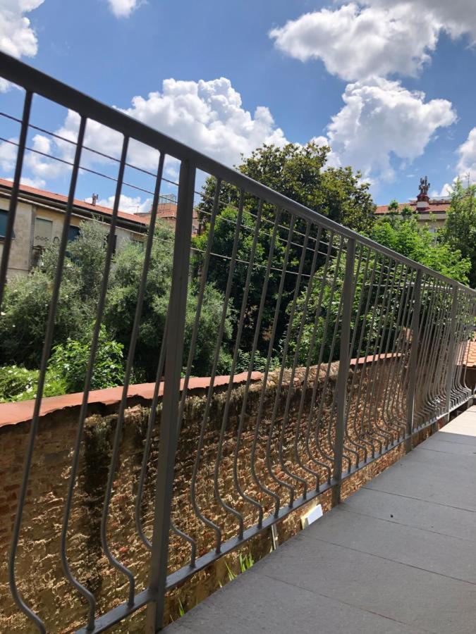 דירות פיזה Sonnino House מראה חיצוני תמונה