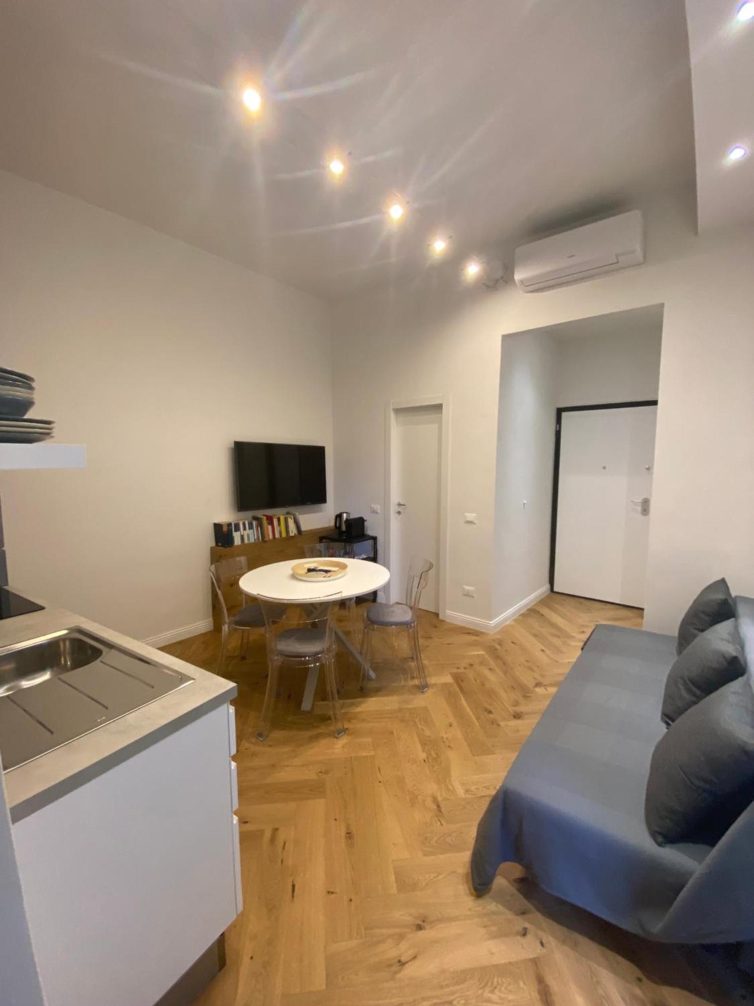 דירות פיזה Sonnino House מראה חיצוני תמונה